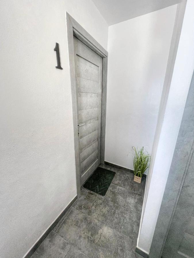 Luxor Ultra-Central Apartments Sibiu Luaran gambar