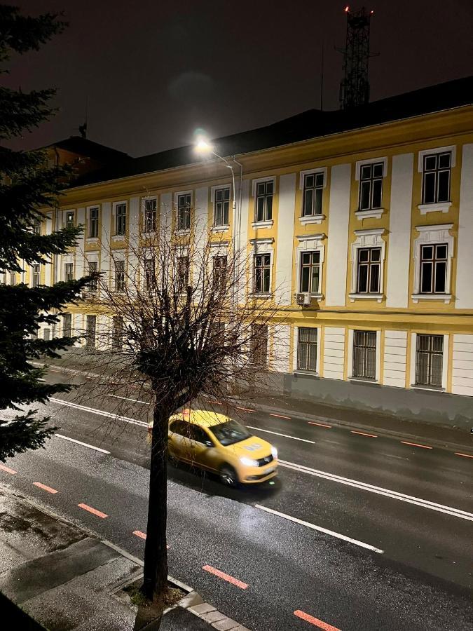 Luxor Ultra-Central Apartments Sibiu Luaran gambar